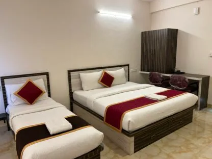 Deluxe Triple Room (AC) - Image 2